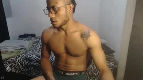 ian_tuner online show from May 14, 2026, 1:34 am