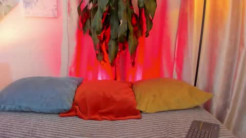 ian  online show from January 15, 2026, 4:28 am