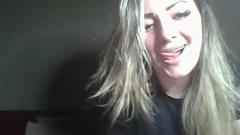 Yasmine online show from February 5, 2026, 9:41 pm