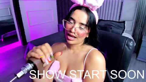 Ibbie Bennett online show from September 14, 2025, 3:38 am