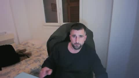 iberian_macho online show from April 14, 2026, 11:00 pm