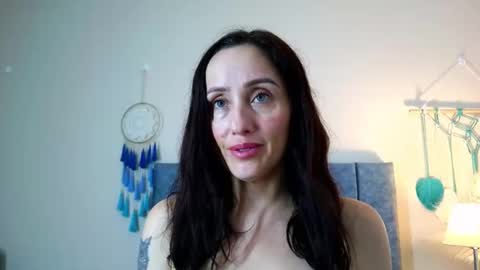 Snapshot of iberianmoonmk chatting on October 4, 2025, 5:22 pm Iberian Moon online show from October 4, 2025, 5:22 pm