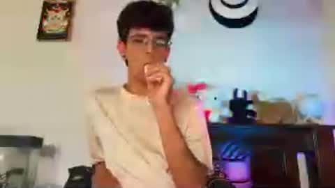 Andy online show from July 27, 2026, 7:10 pm