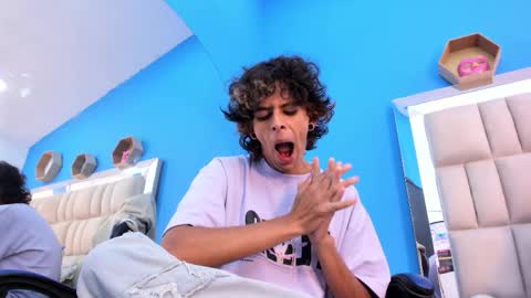 Snapshot of ibratxandy chatting on October 12, 2025, 12:15 pm ibratxandy online show from October 12, 2025, 12:15 pm