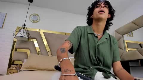 Snapshot of ibratxandy chatting on November 1, 2025, 6:32 pm ibratxandy online show from November 1, 2025, 6:32 pm