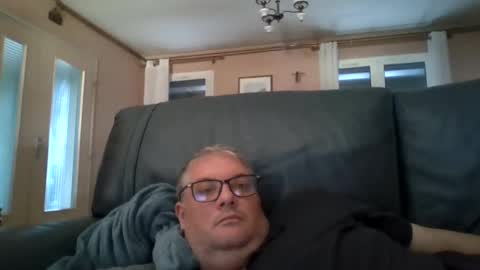 anonymouszz online show from July 14, 2026, 11:38 am