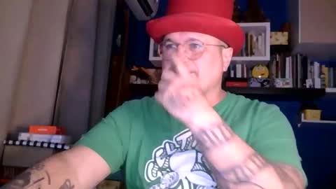 Experiment online show from September 18, 2025, 2:57 am