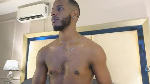icarovaldez online show from March 8, 2025, 11:58 am