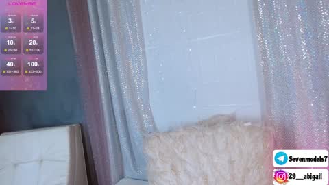 ice_y_abigail online show from December 10, 2024, 5:00 pm