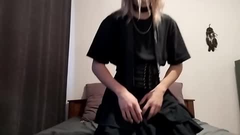 Snapshot of icebenz chatting on November 3, 2025, 1:12 pm Jade online show from November 3, 2025, 1:12 pm