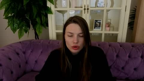 Danielle online show from March 31, 2026, 1:00 pm