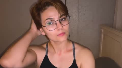 Snapshot of iceeheart chatting on September 21, 2025, 7:48 pm Ksenia online show from September 21, 2025, 7:48 pm