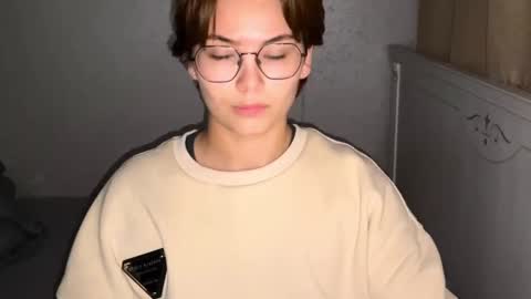 Snapshot of iceeheart chatting on October 26, 2025, 11:27 am Ksenia online show from October 26, 2025, 11:27 am