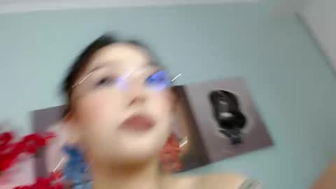 Snapshot of ichiben chatting on May 2, 2026, 12:26 am ichiben online show from May 2, 2026, 12:26 am