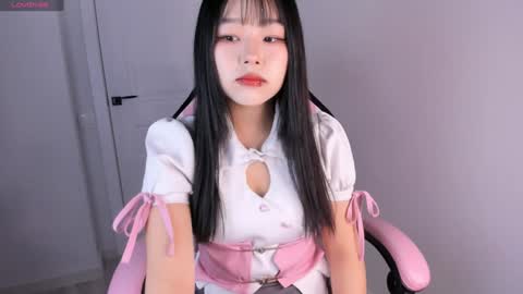 Hitomi   online show from December 2, 2024, 7:36 am