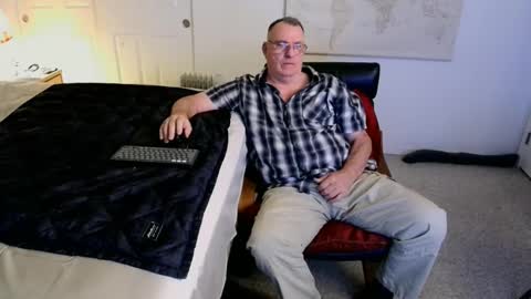 Christopher online show from October 2, 2025, 4:03 pm