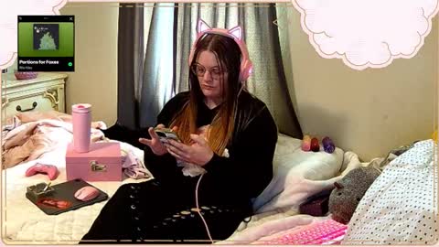 Snapshot of ickybratt chatting on December 19, 2025, 6:48 pm ickybratt online show from December 19, 2025, 6:48 pm