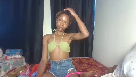 icyberry_ online show from January 10, 2026, 11:34 am