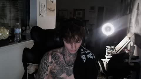 IcyMikey online show from July 10, 2026, 4:50 am