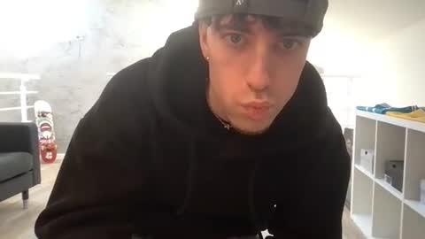 icyninesix online show from December 21, 2024, 2:26 pm