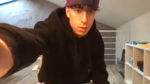 icyninesix online show from January 26, 2025, 3:58 pm