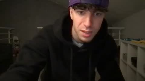 icyninesix online show from January 26, 2025, 10:02 pm