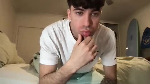 icyninesix online show from February 16, 2025, 10:43 pm