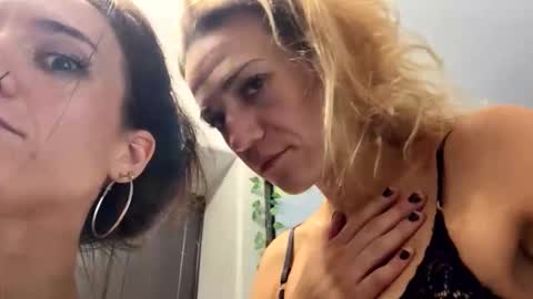 icyspice online show from November 10, 2025, 3:33 pm