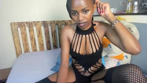Snapshot of icysugar_ chatting on September 9, 2025, 1:43 pm icysugar_ online show from September 9, 2025, 1:43 pm