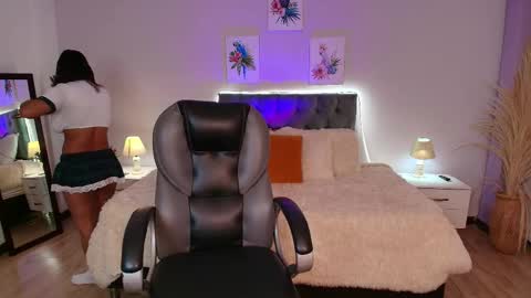 Icy online show from April 28, 2026, 11:37 am