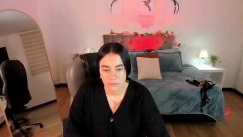 Icy online show from May 2, 2026, 11:26 am