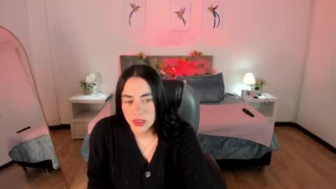 Icy online show from May 12, 2026, 10:45 am