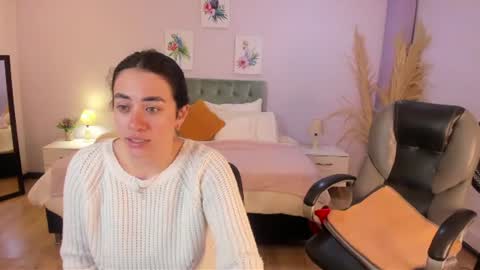 Snapshot of icysweetcam chatting on June 10, 2026, 11:42 am Icy online show from June 10, 2026, 11:42 am