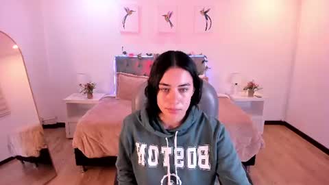 Snapshot of icysweetcam chatting on July 10, 2026, 11:46 am Icy online show from July 10, 2026, 11:46 am