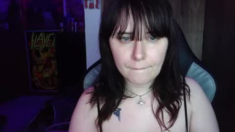idamilliscent online show from March 22, 2026, 5:00 am
