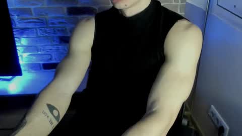 yo online show from December 21, 2025, 4:47 pm