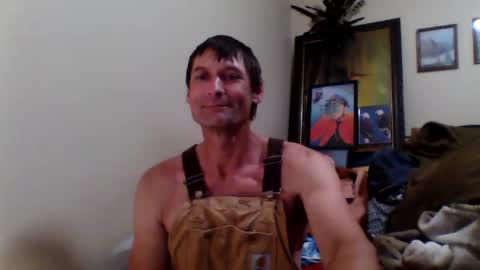 Snapshot of ifoundthegspot chatting on September 17, 2025, 12:07 pm Darthmark420 online show from September 17, 2025, 12:07 pm
