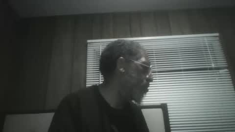 igasu online show from September 20, 2025, 3:51 am