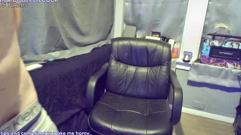 Amiri Roue online show from January 14, 2025, 9:02 am