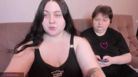 Snapshot of ihaveasecret_ chatting on January 19, 2025, 4:04 pm Alice online show from January 19, 2025, 4:04 pm