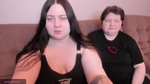 Snapshot of ihaveasecret_ chatting on January 23, 2025, 10:33 pm Alice online show from January 23, 2025, 10:33 pm