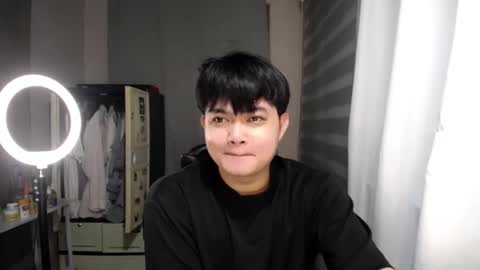 jun online show from February 5, 2025, 9:25 am