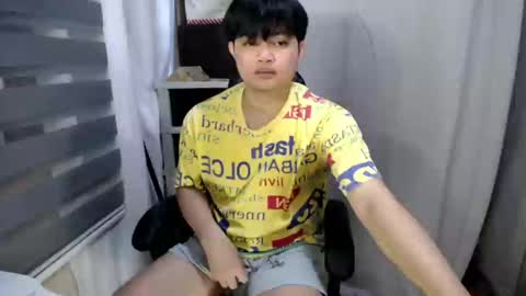 jun online show from March 1, 2025, 8:23 am
