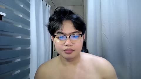 jun online show from March 6, 2025, 1:03 pm