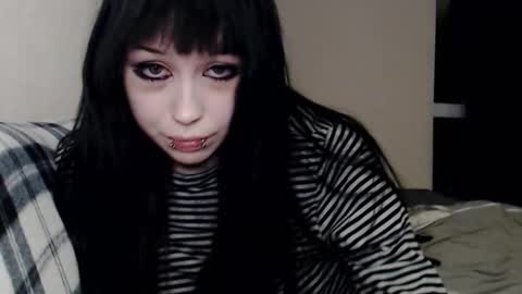 Snapshot of iiiiiiis chatting on October 16, 2025, 10:55 pm iiiiiiis online show from October 16, 2025, 10:55 pm