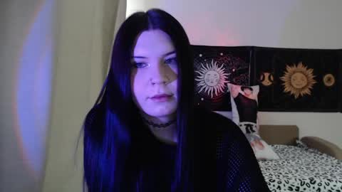 Vella online show from April 30, 2026, 12:44 pm