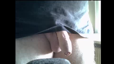 ilconte81 online show from November 17, 2025, 12:33 pm