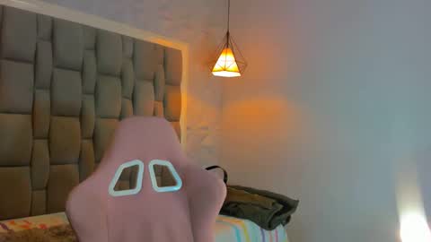 ile_matamba online show from November 19, 2025, 12:05 pm