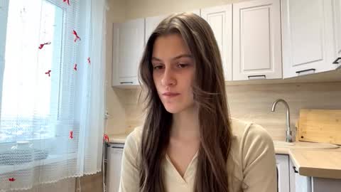 Sophie online show from March 16, 2026, 10:52 am