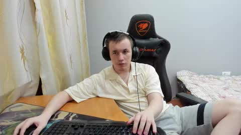 iliaskris online show from November 10, 2025, 10:20 pm